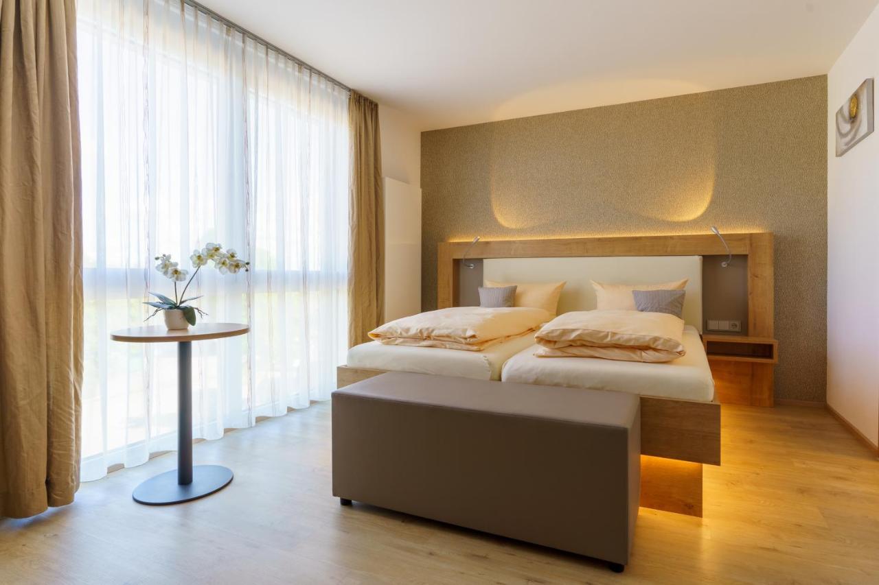 Hotel Rosenstein Heubach  Eksteriør billede