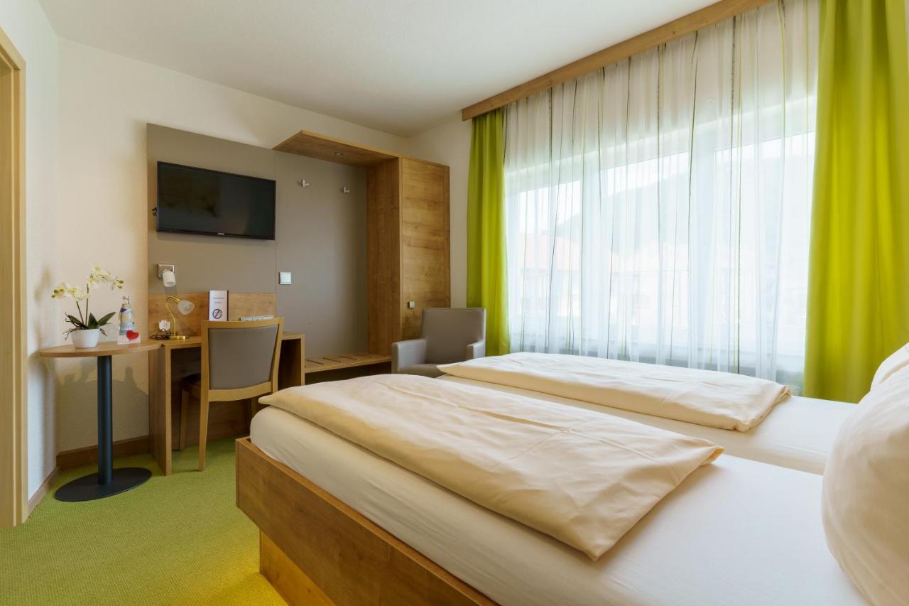 Hotel Rosenstein Heubach  Eksteriør billede