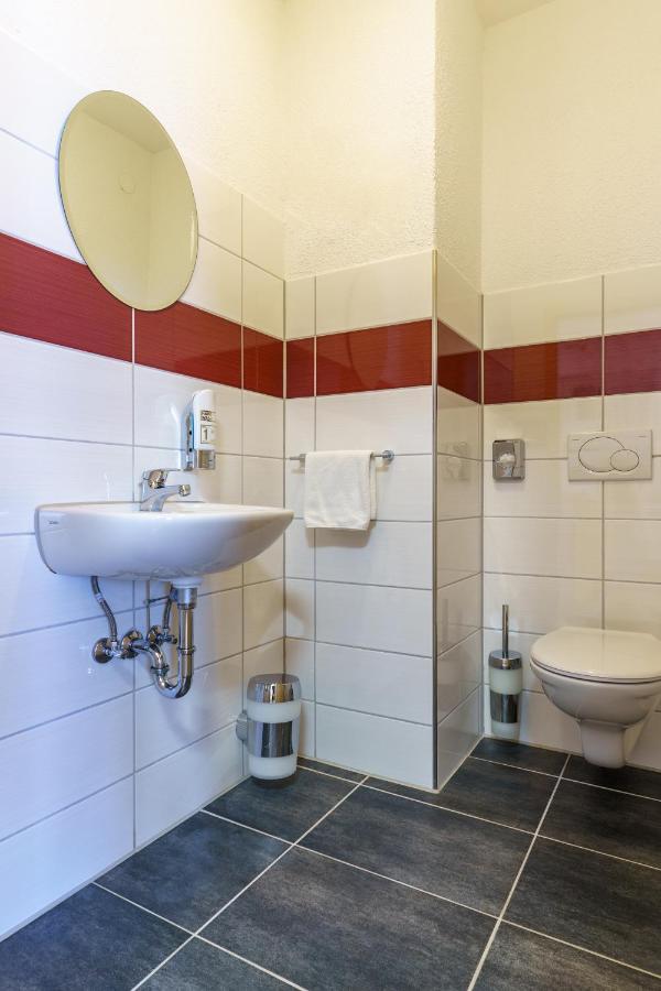Hotel Rosenstein Heubach  Eksteriør billede