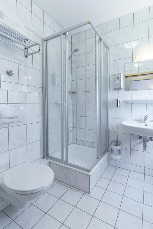 Hotel Rosenstein Heubach  Eksteriør billede